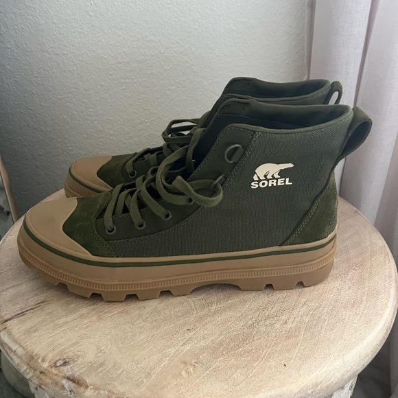 Sorel Green and Tan Men's Sneakers NWT - Picture 10 of 13
